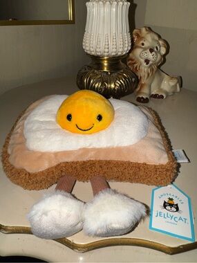 Jellycat Egglantine Egg on Toast